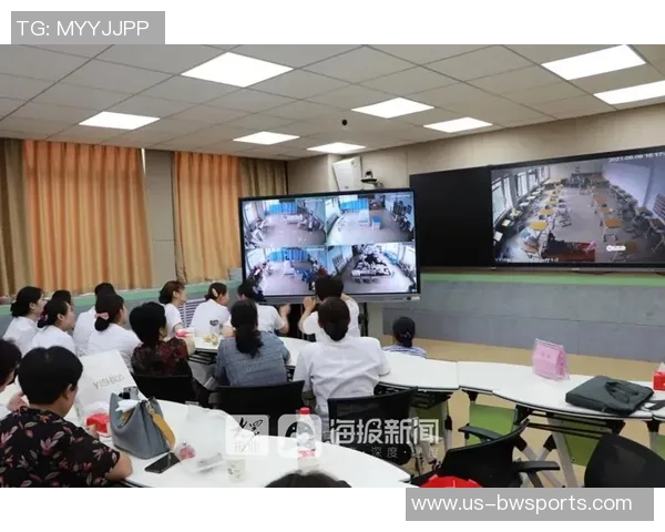 足球工作人员在赛事中的重要角色与职业发展路径探讨